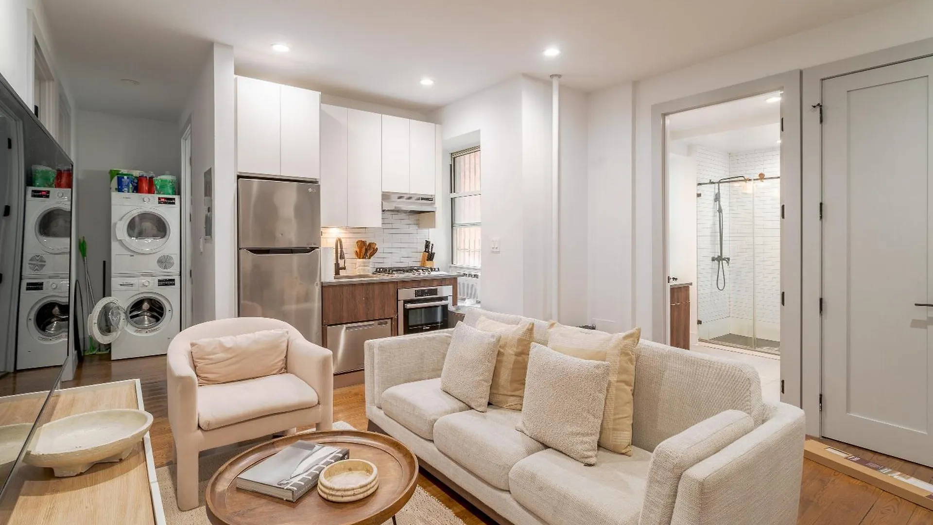 Stylish 3Br 2Ba East Village Apartment Steps From Tompkins Square Park New York